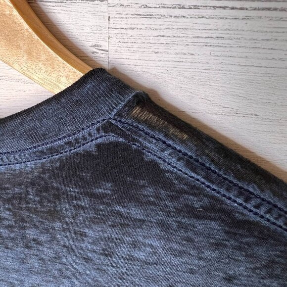 Pink Floyd T-Shirt Mens Size Large The Dark Side of the Moon Navy Band Music - Picture 12 of 15